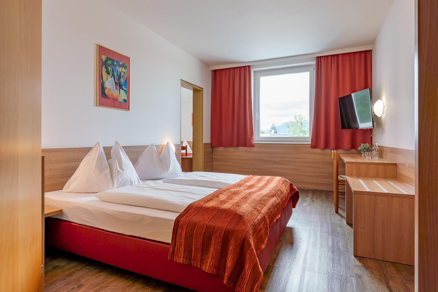 Oekotel Salzburg Messe Ngoại thất bức ảnh