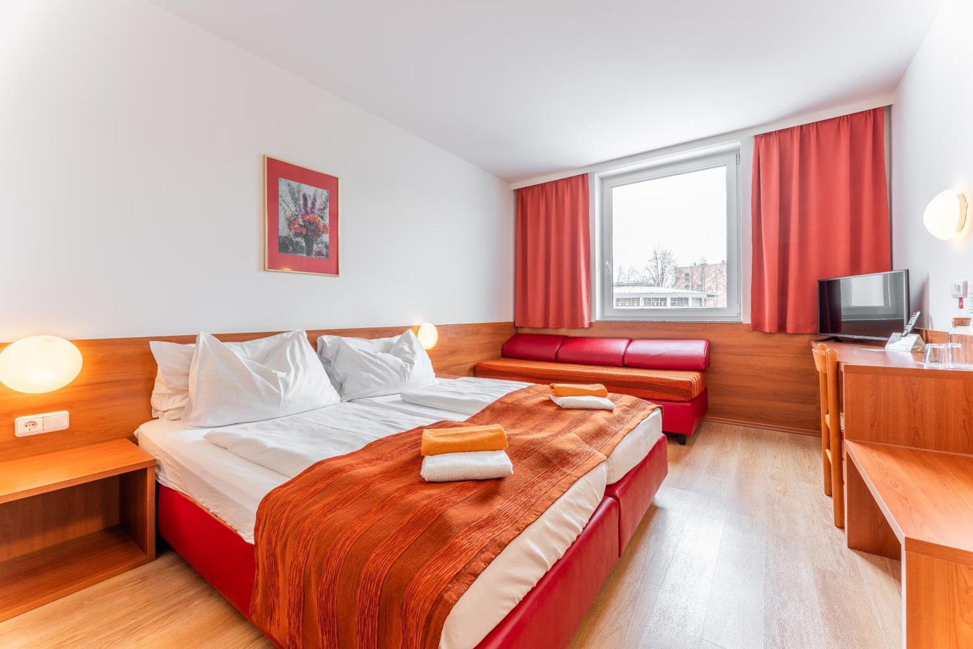 Oekotel Salzburg Messe Ngoại thất bức ảnh